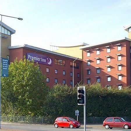 Premier Inn Southampton City Centre Exterior photo
