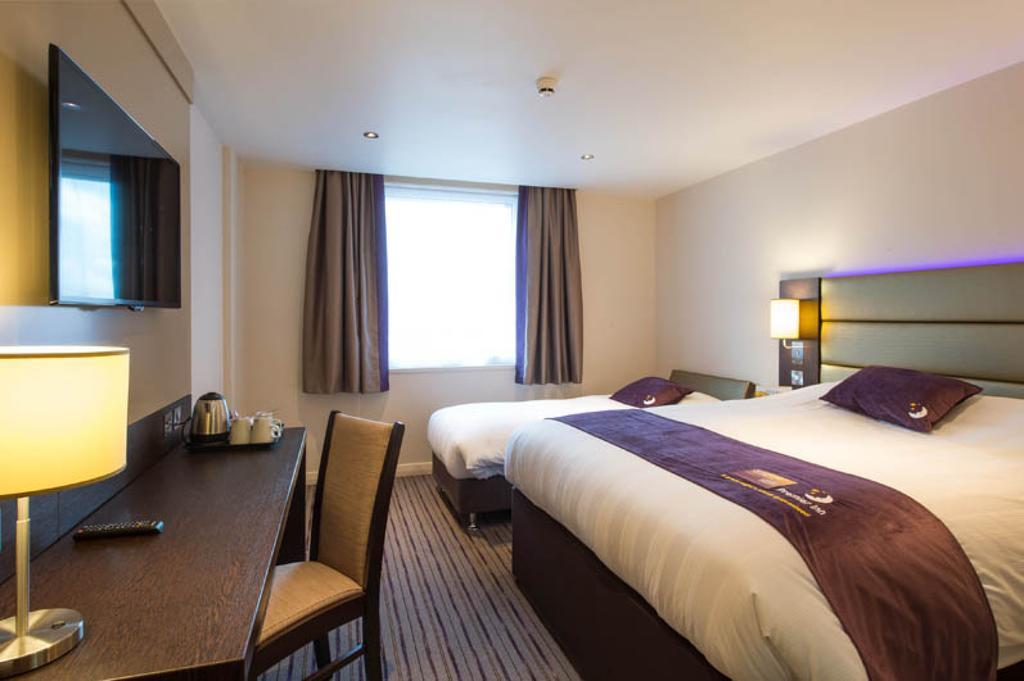 Premier Inn Southampton City Centre Room photo