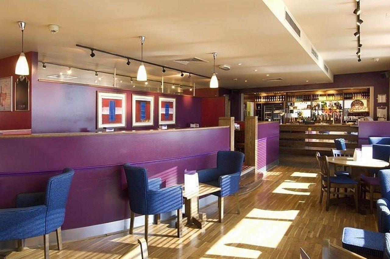 Premier Inn Southampton City Centre Exterior photo
